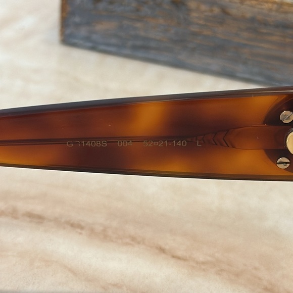 GUCCI GG1408S 004 Butterfly Sunglasses Tortoiseshell - Picture 12 of 12